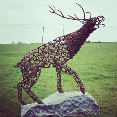 Climbing Rustic Stag Bellow Design