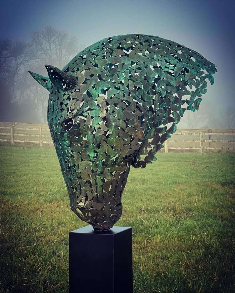 bronze horse head sculpture looking left