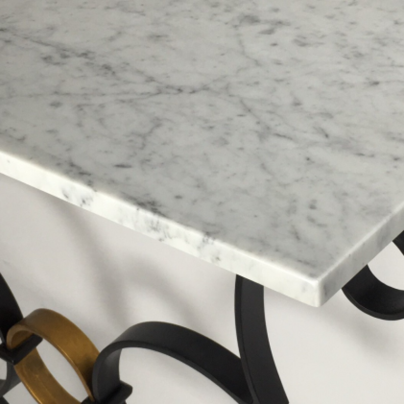 Noir et d'or Console Table