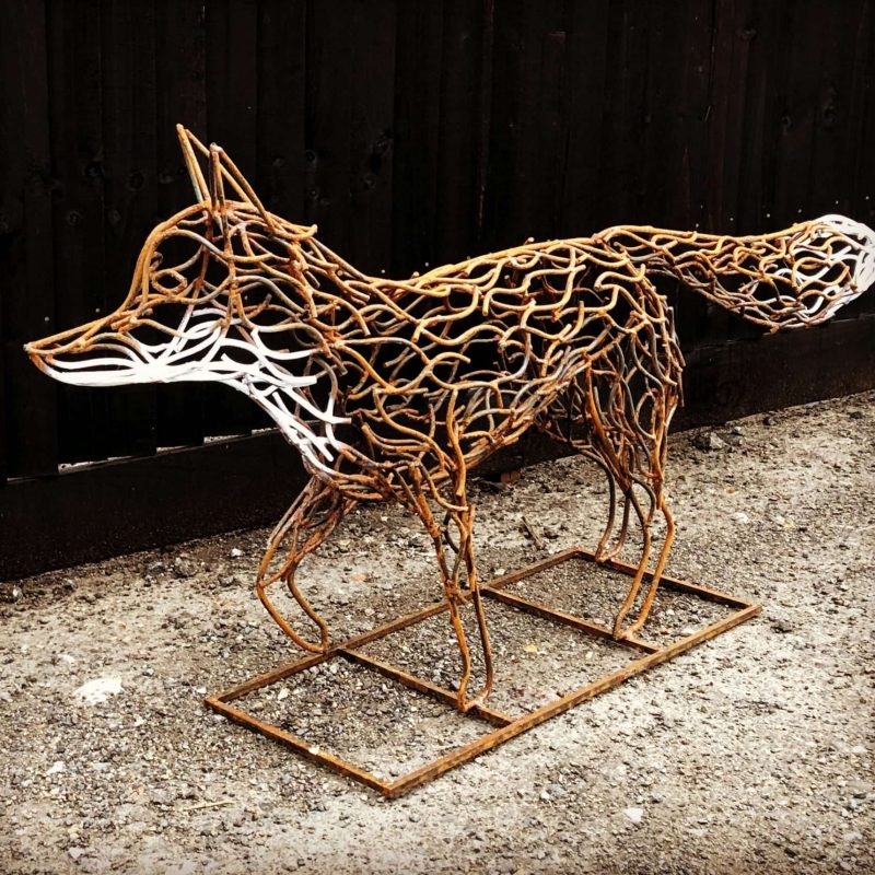 Rustic Fox Sculpture Design
