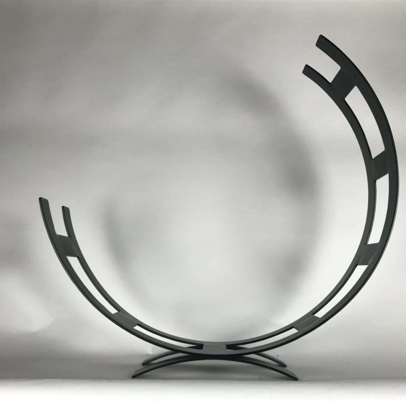 Empty Half Circle Structure